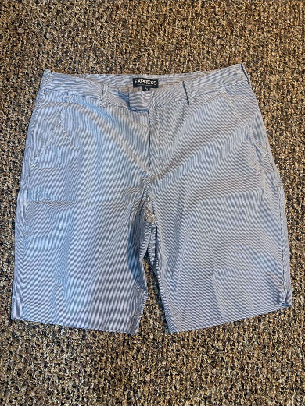 Express Men’s Light Blue Seersucker Flat Front Shorts